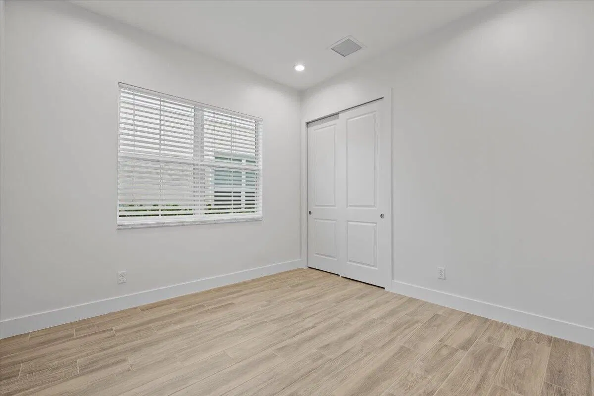  Residence photo 28