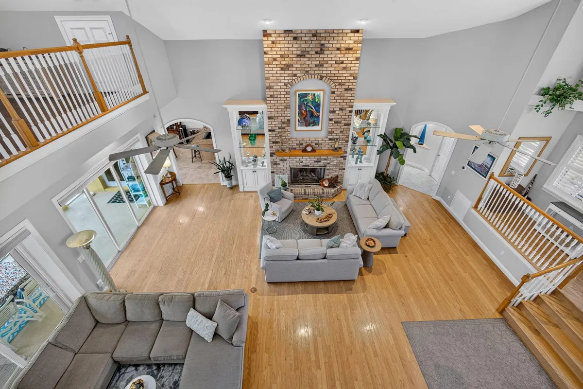 Residence photo 73