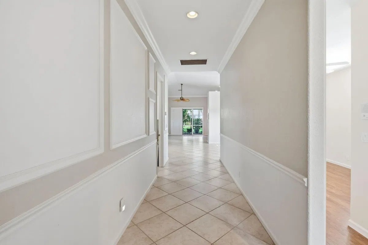 Residence photo 7