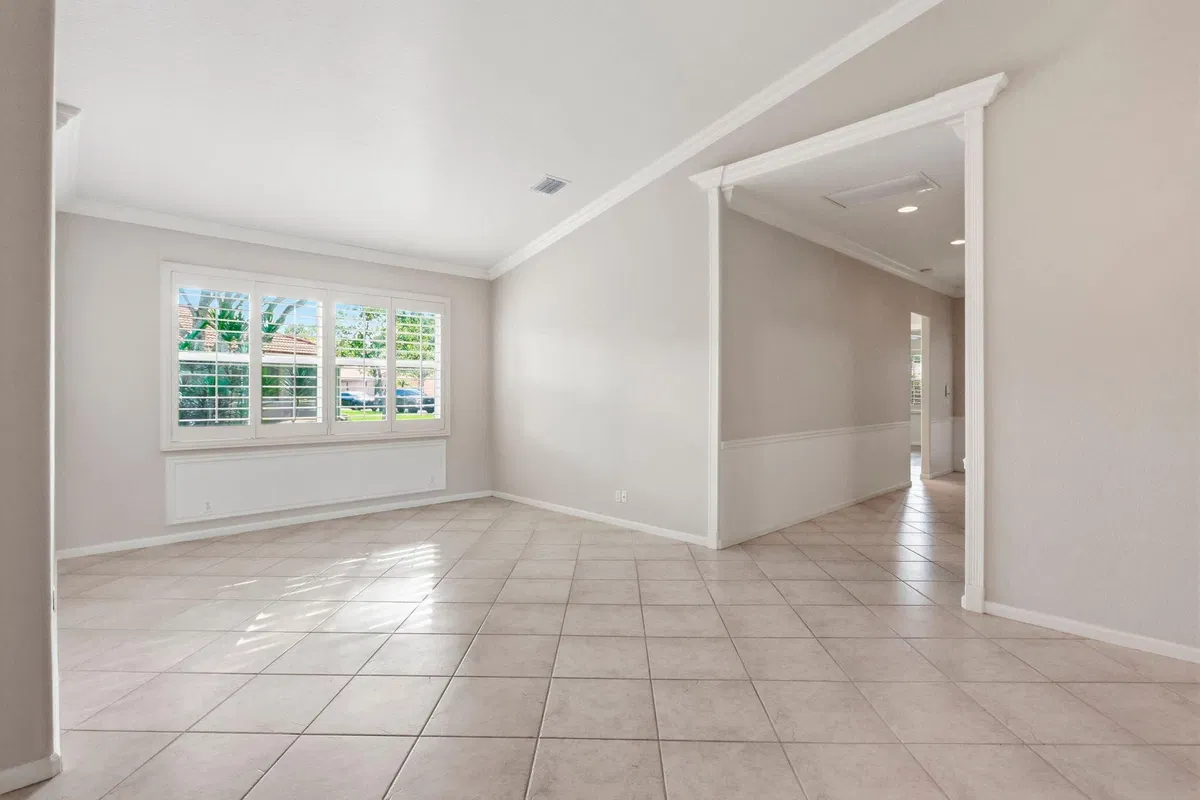 Residence photo 13