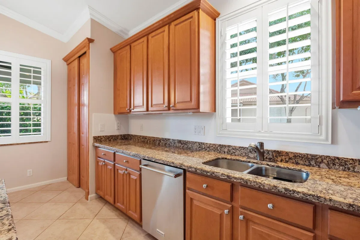 Residence photo 25