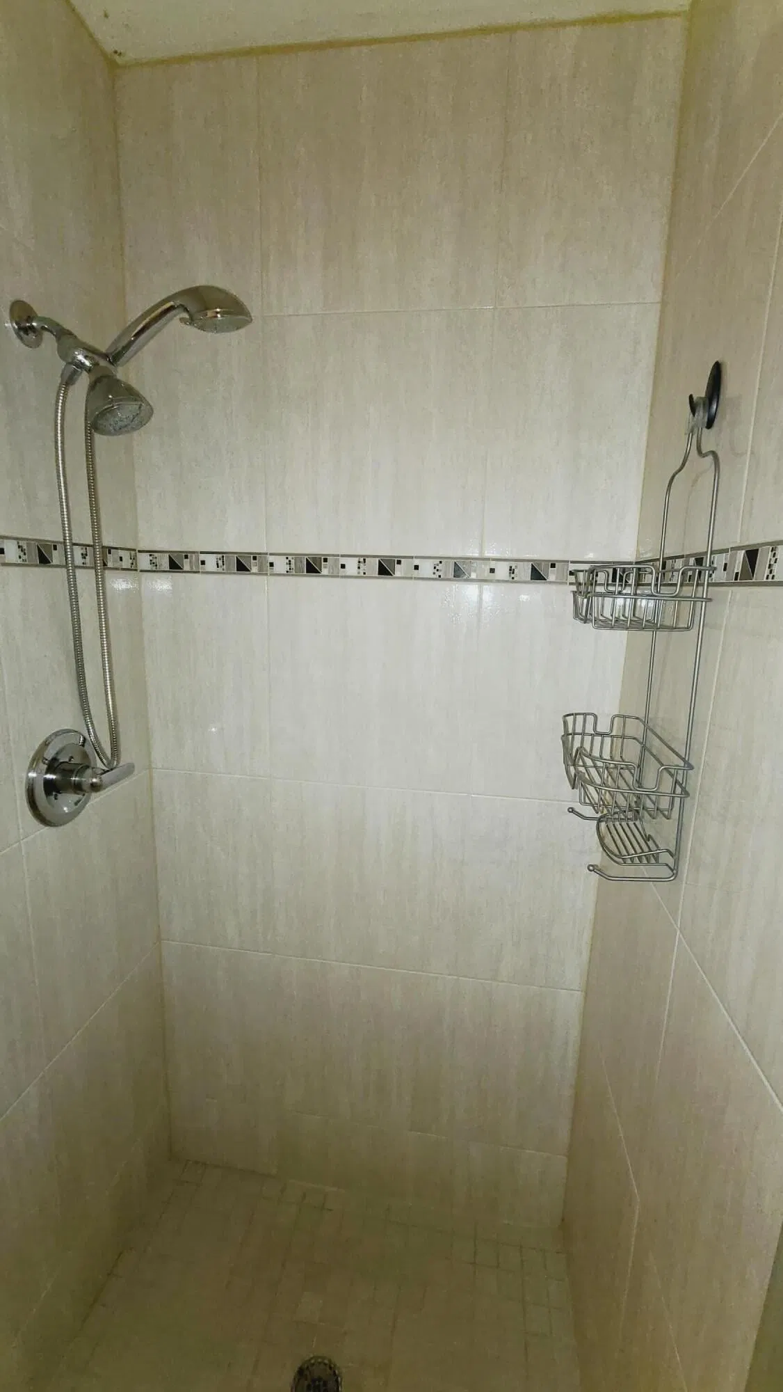 Unit C photo 16