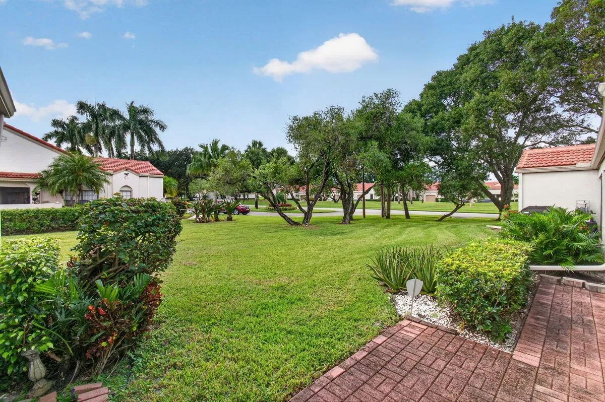 Residence photo 28
