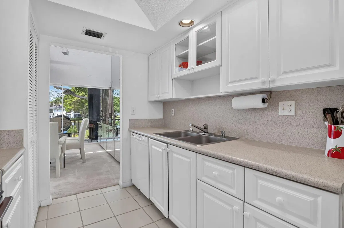 Boca West Country Club Unit 906 photo 13
