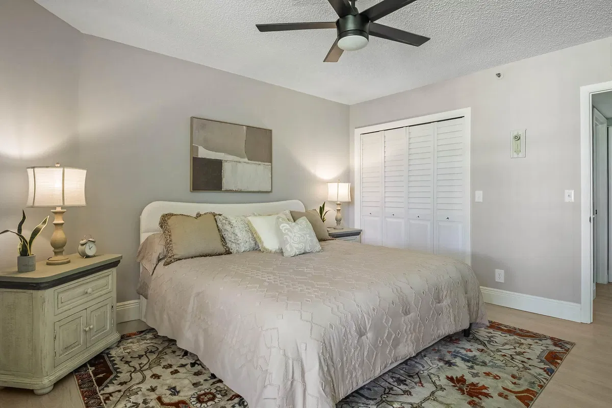  Unit 205 photo 28