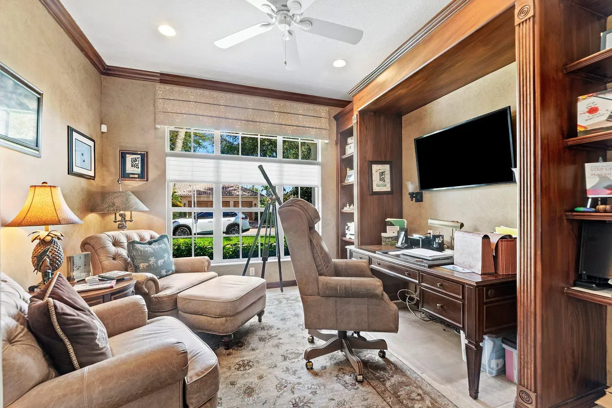  Residence photo 10