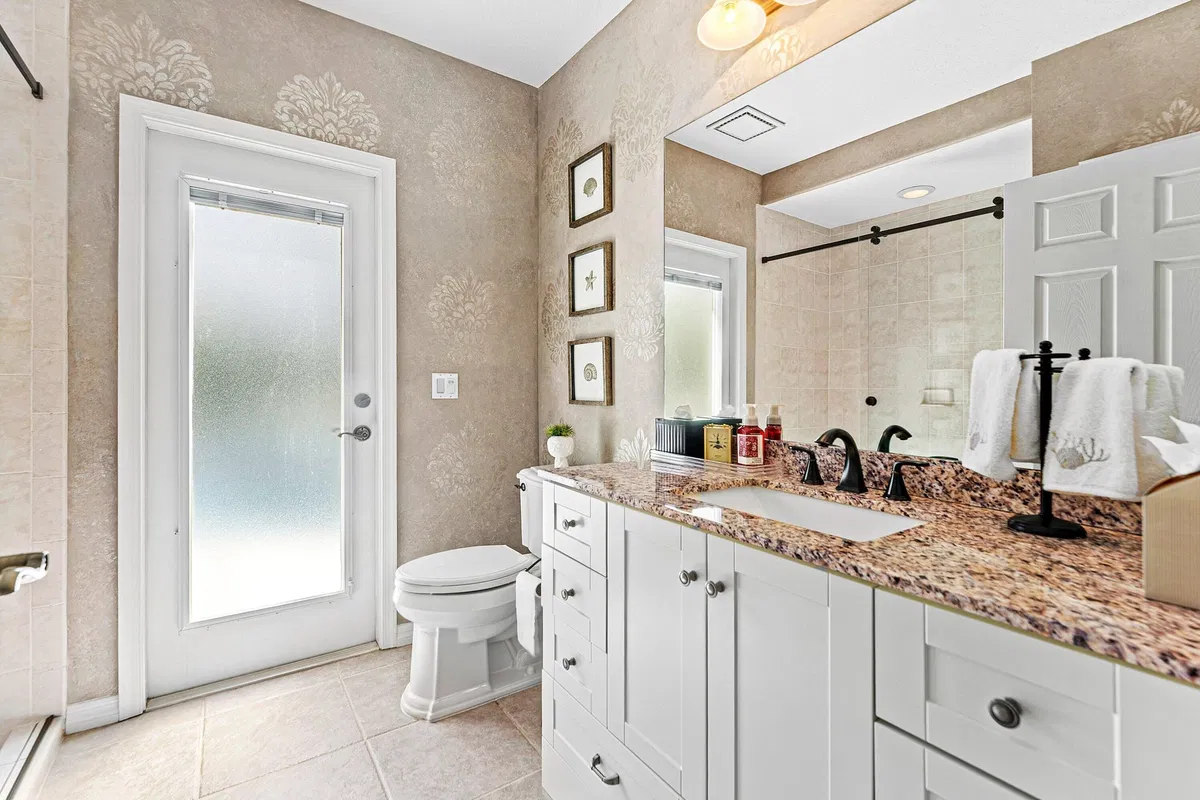  Residence photo 28