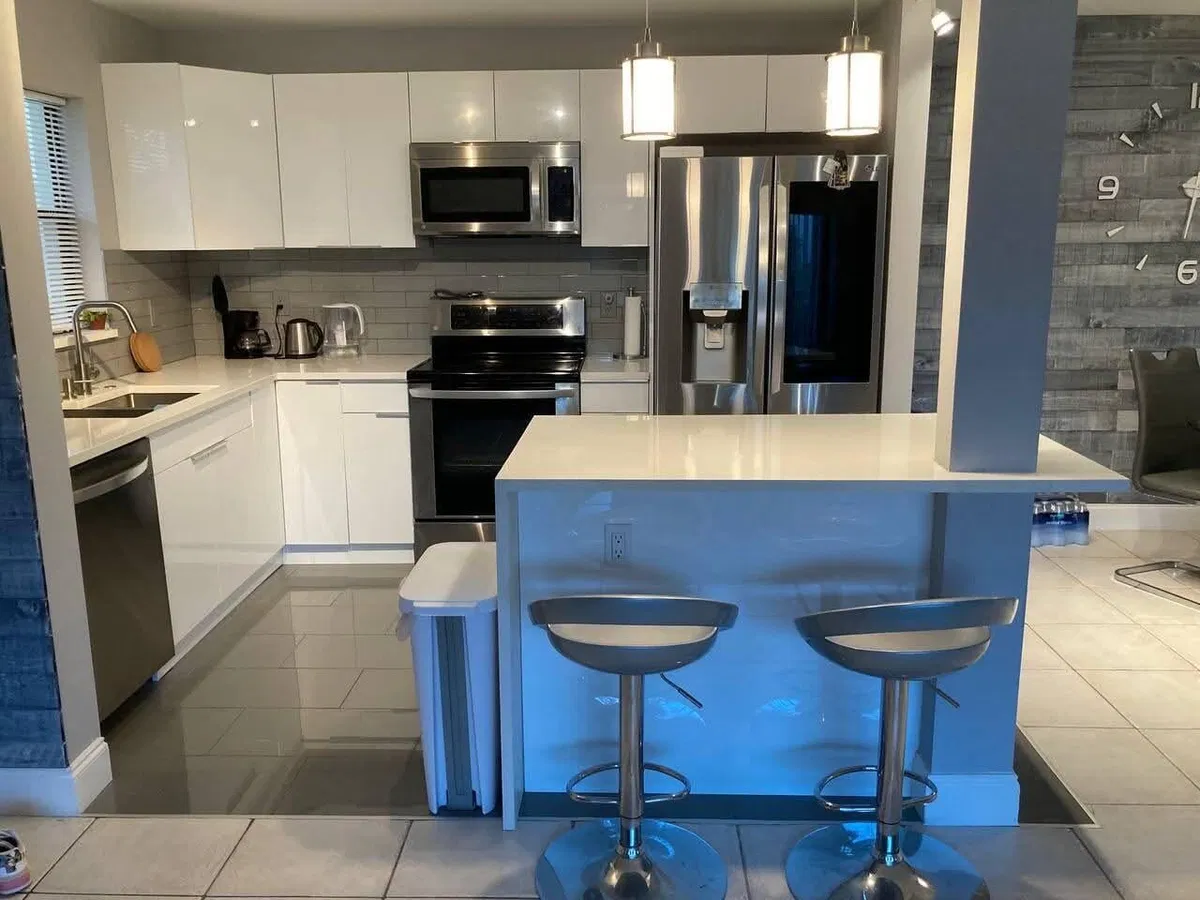  Unit 28B photo 10