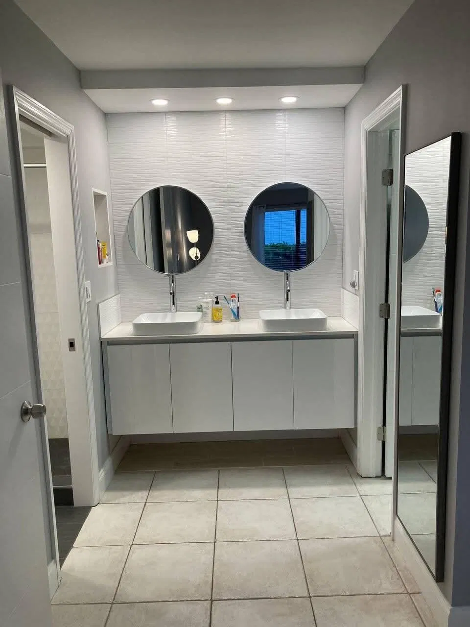  Unit 28B photo 43