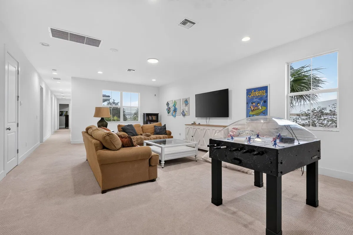 Residence photo 10