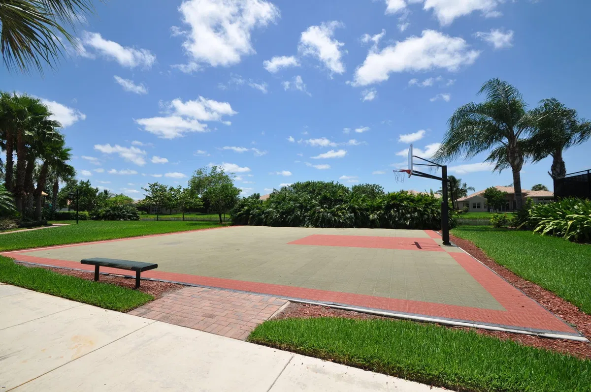 Residence photo 31