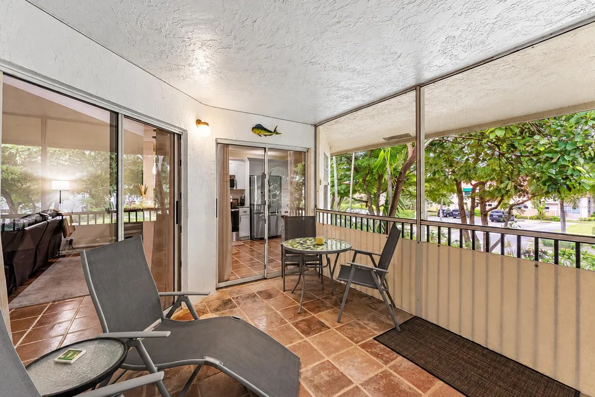 Residence photo 19