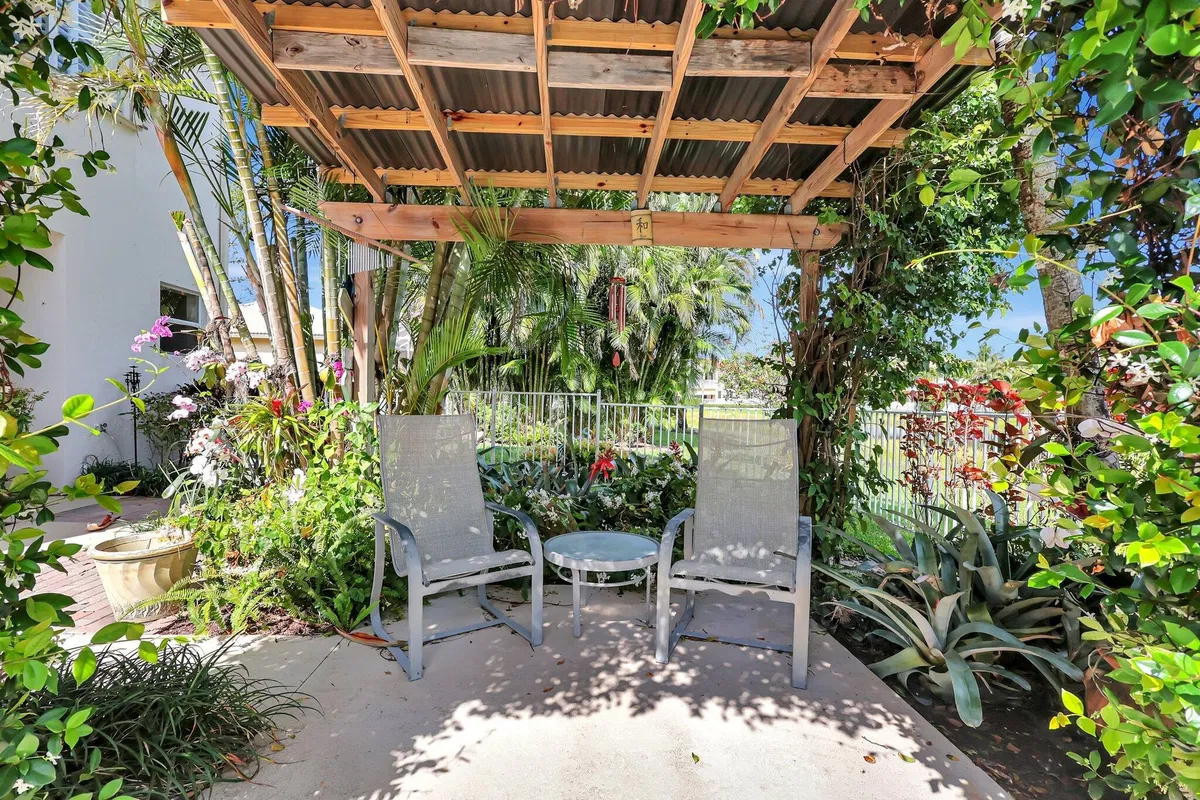 Residence photo 40