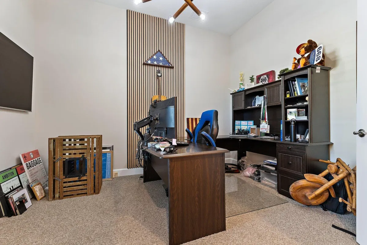 Residence photo 10