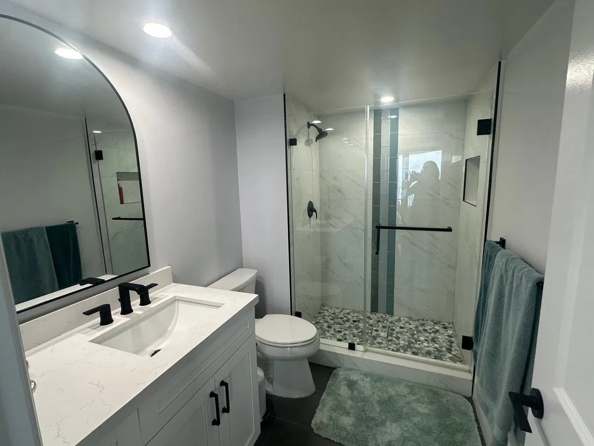 Unit 1903 photo 16