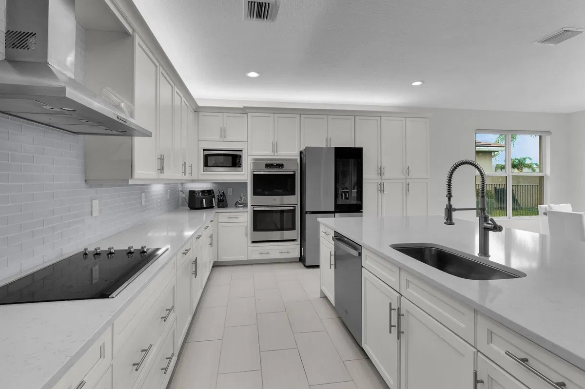 Residence photo 10
