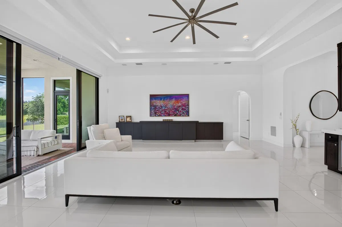  Residence photo 10