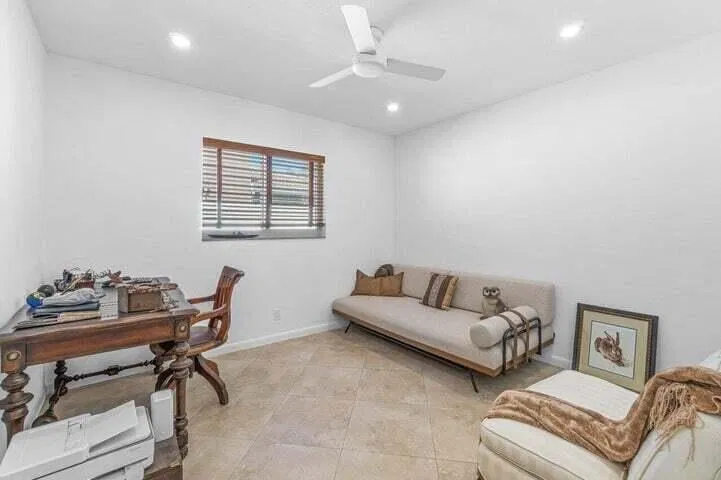 Lake Floresta Park Residence photo 22
