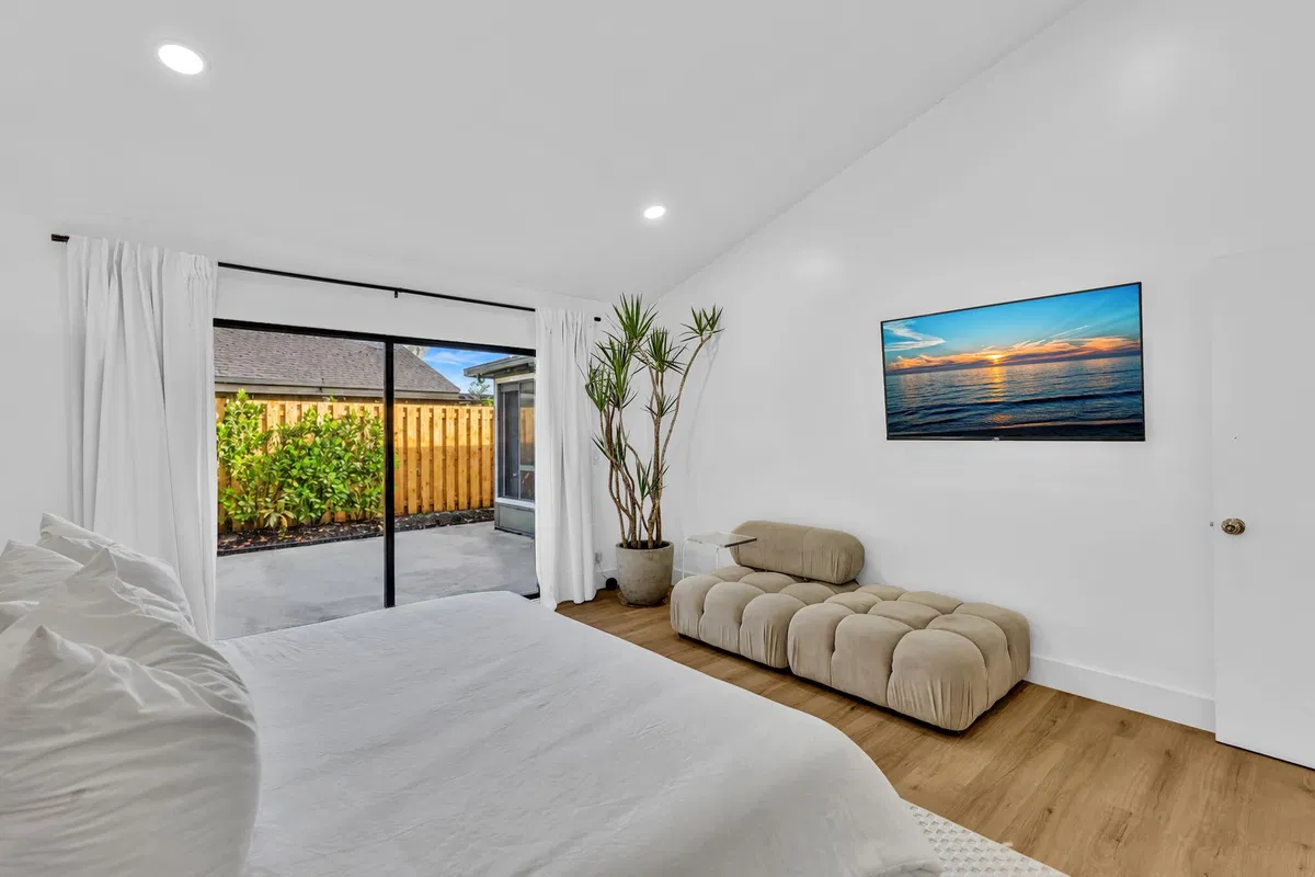 Residence photo 22