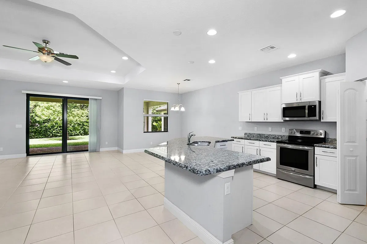 Residence photo 10