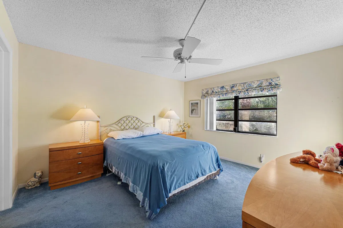  Unit 306 photo 16