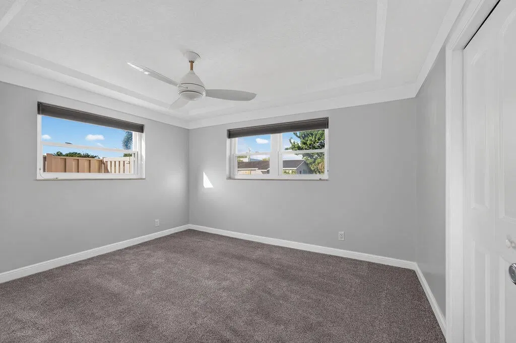 Residence photo 22