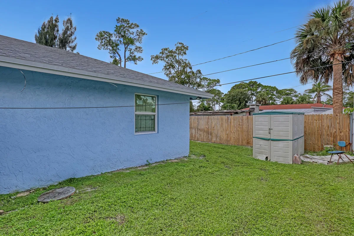  Residence photo 46