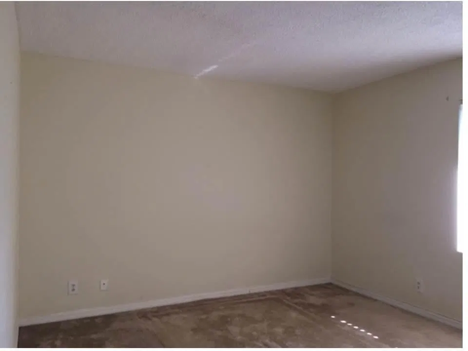  Unit C photo 7