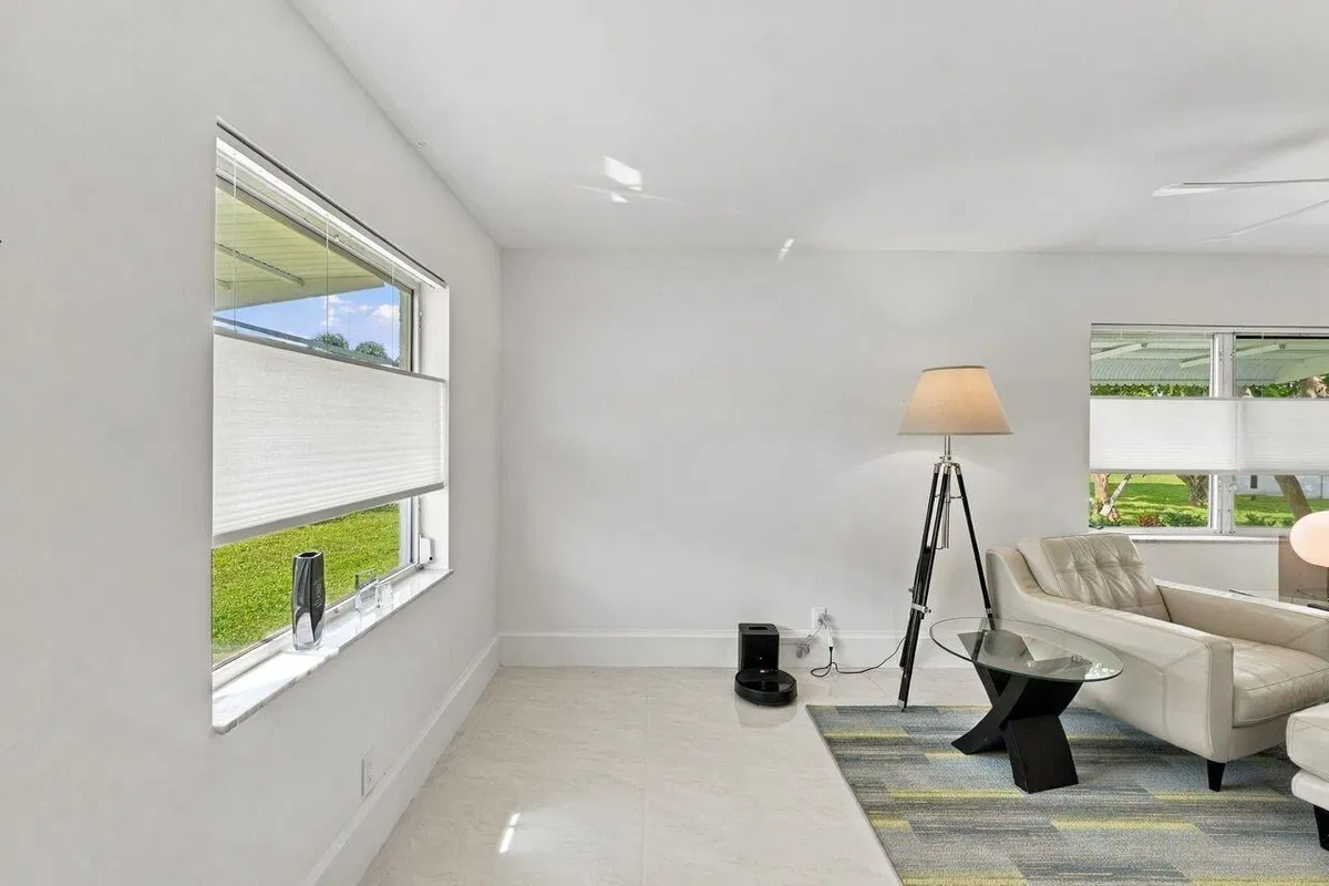 Residence photo 13