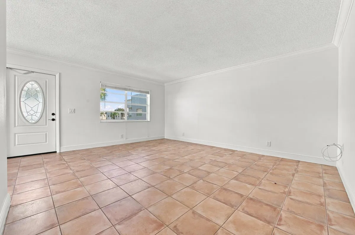 Residence photo 7