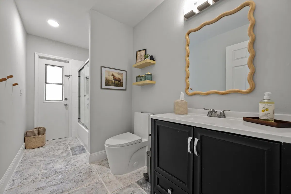  Residence photo 19