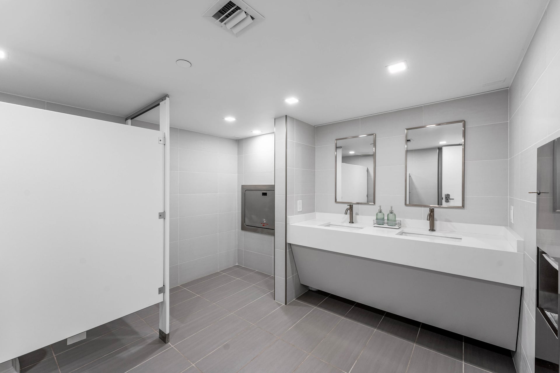 3360 South Ocean Unit 1DI photo 31
