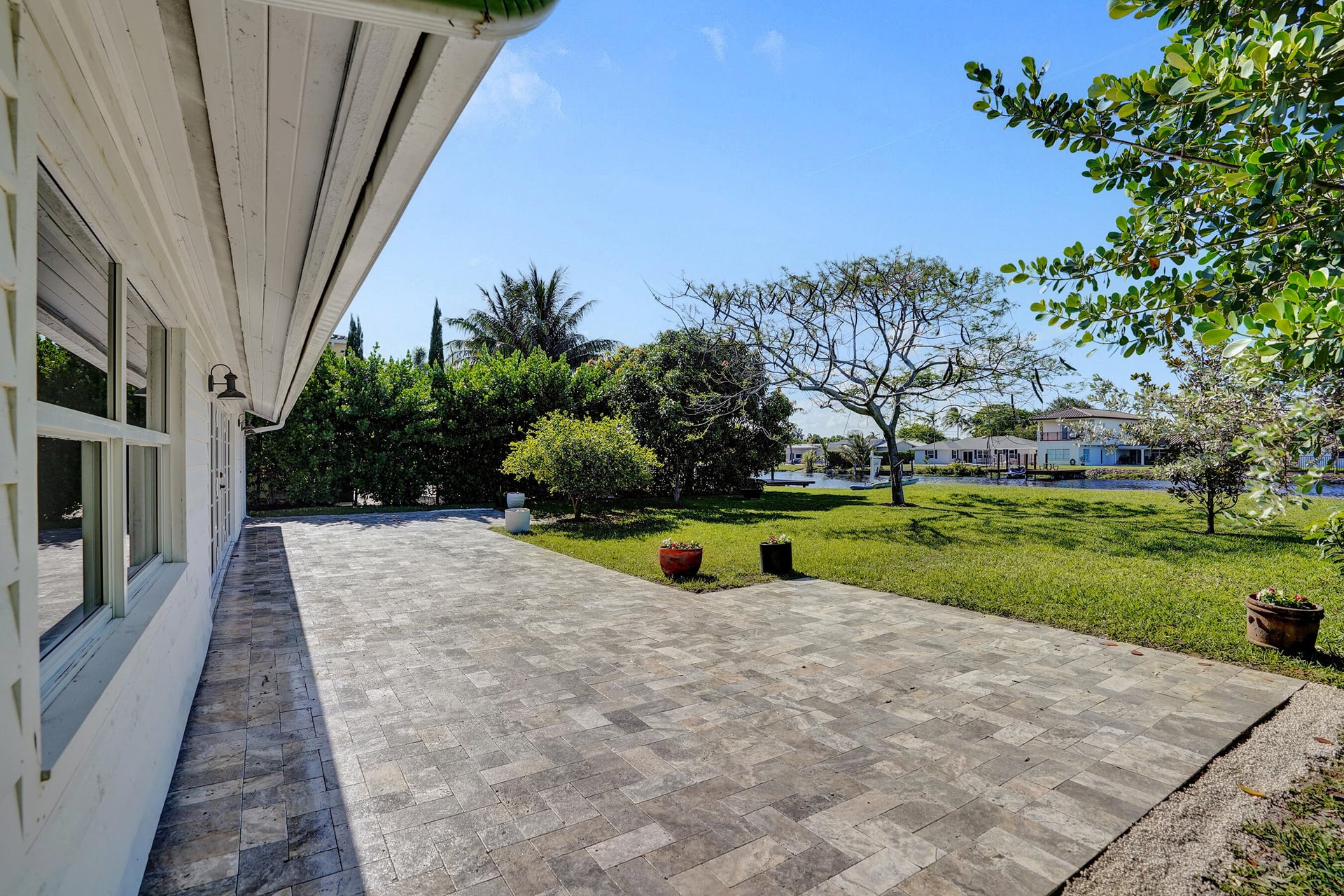  Residence photo 85