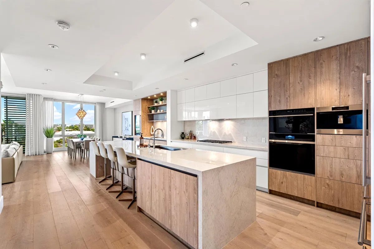 1625 Ocean Unit 11 photo 19