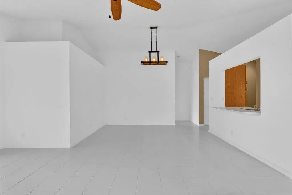  Residence photo 10