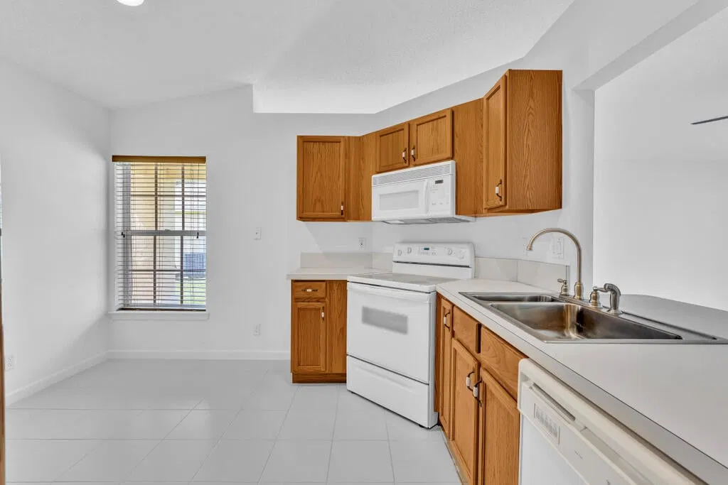  Residence photo 16