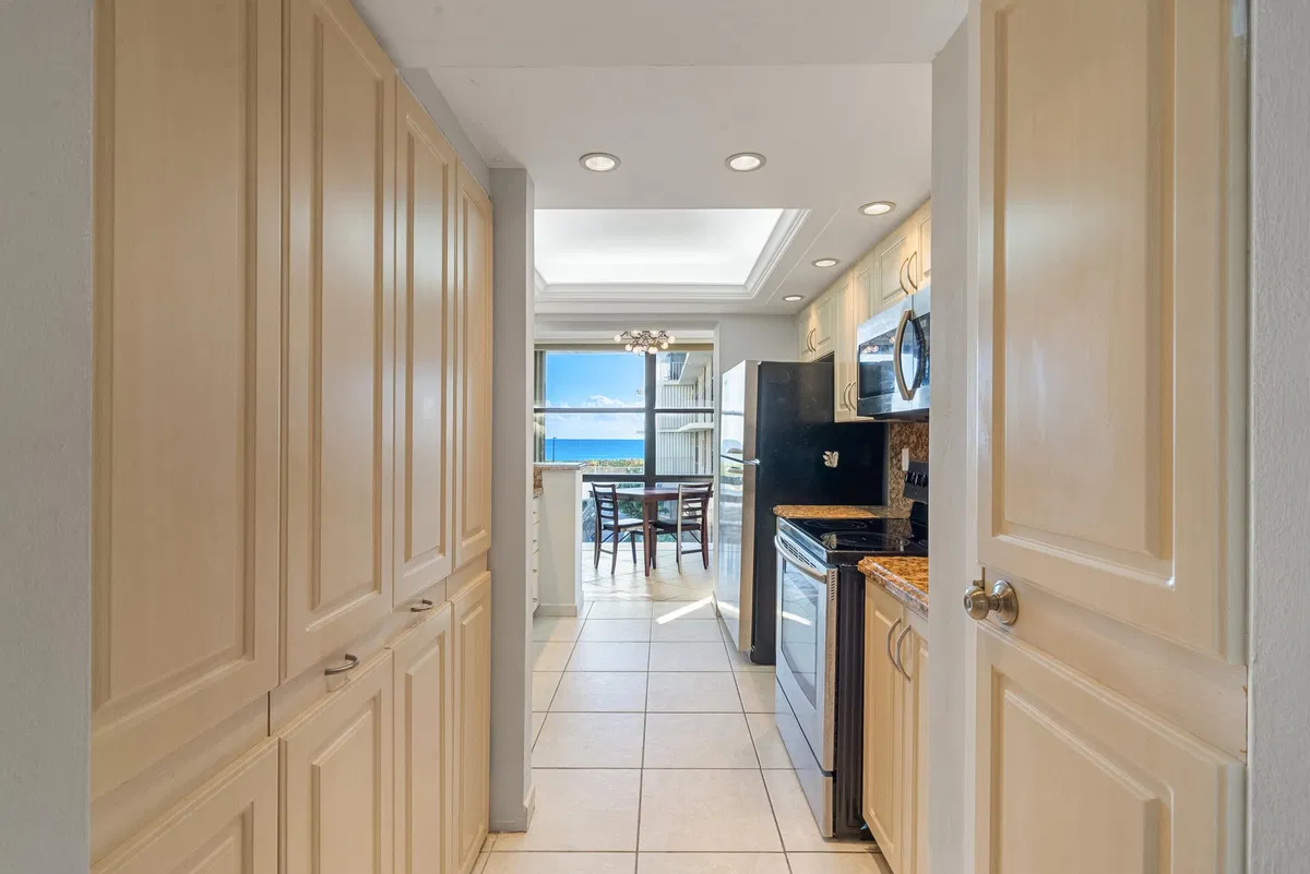 South Palm Beach Unit D-301 photo 13