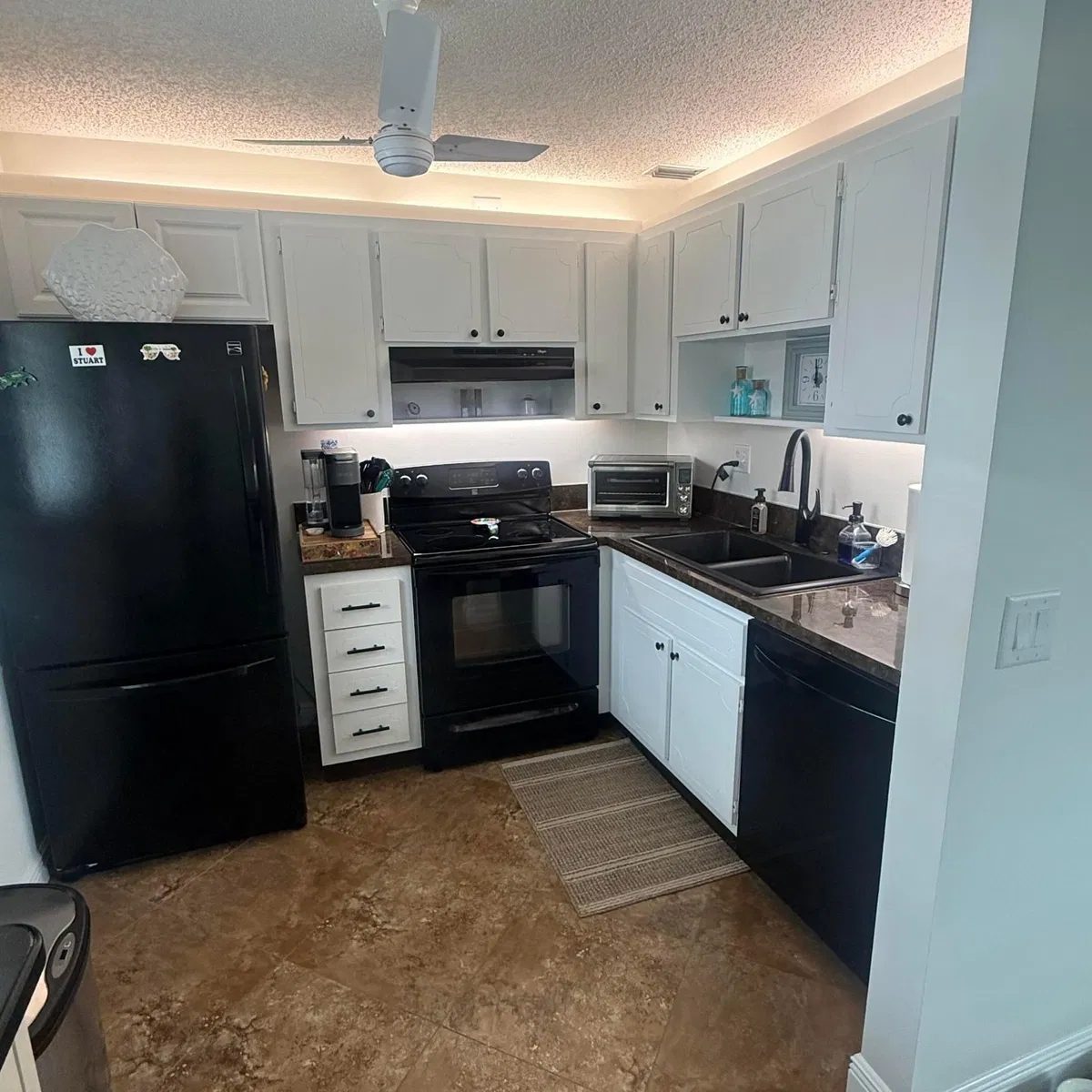 Unit 2009 photo 10