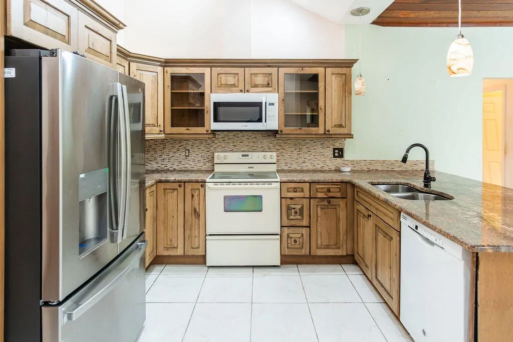 Residence photo 16