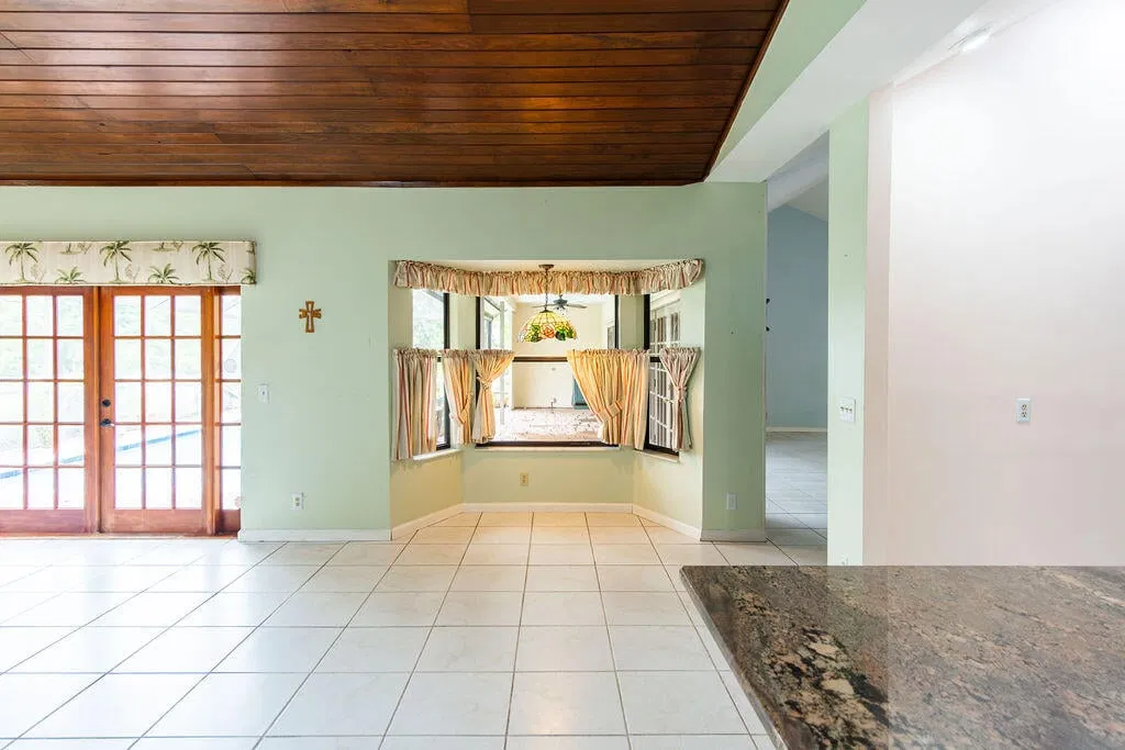 Residence photo 19