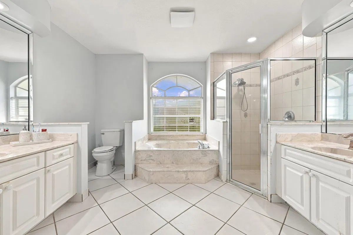 Residence photo 43