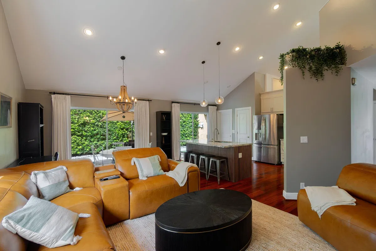 Residence photo 19