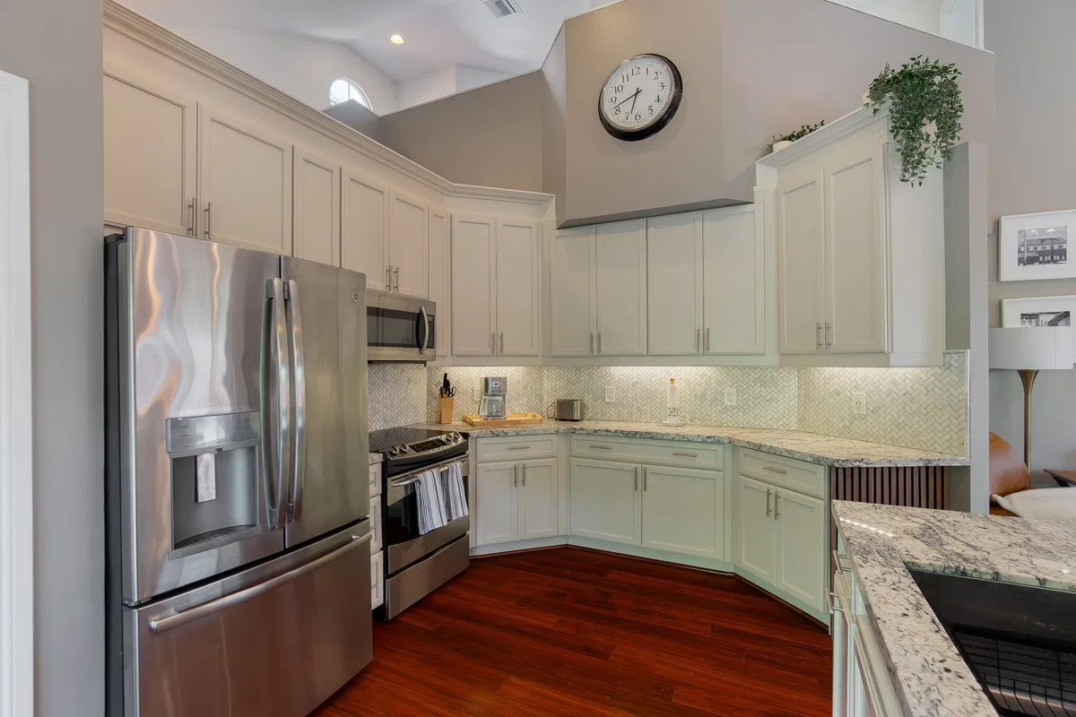 Residence photo 22
