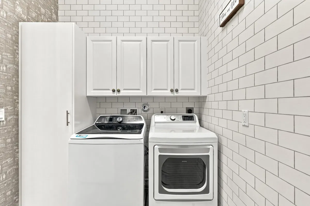 Residence photo 28