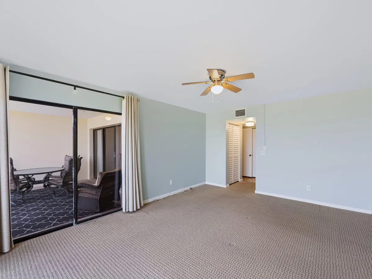  Unit 105 photo 19