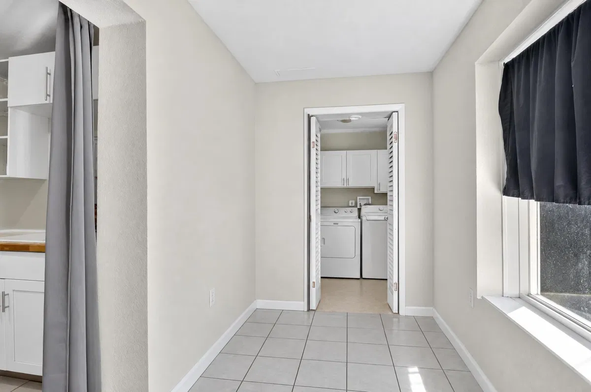 Downtown West Palm Beach Residence photo 22