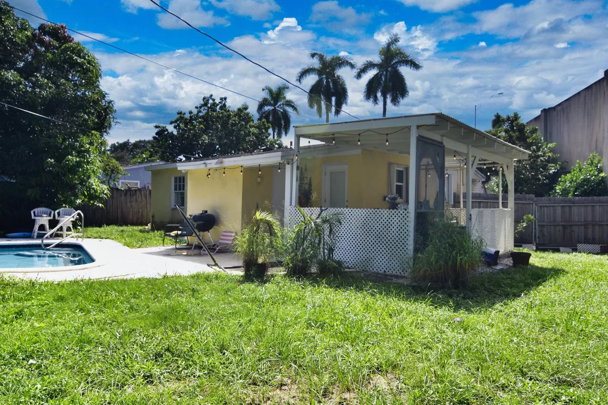 Downtown West Palm Beach Residence photo 22
