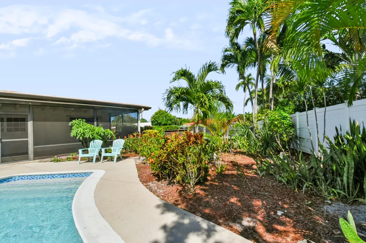 Residence photo 34