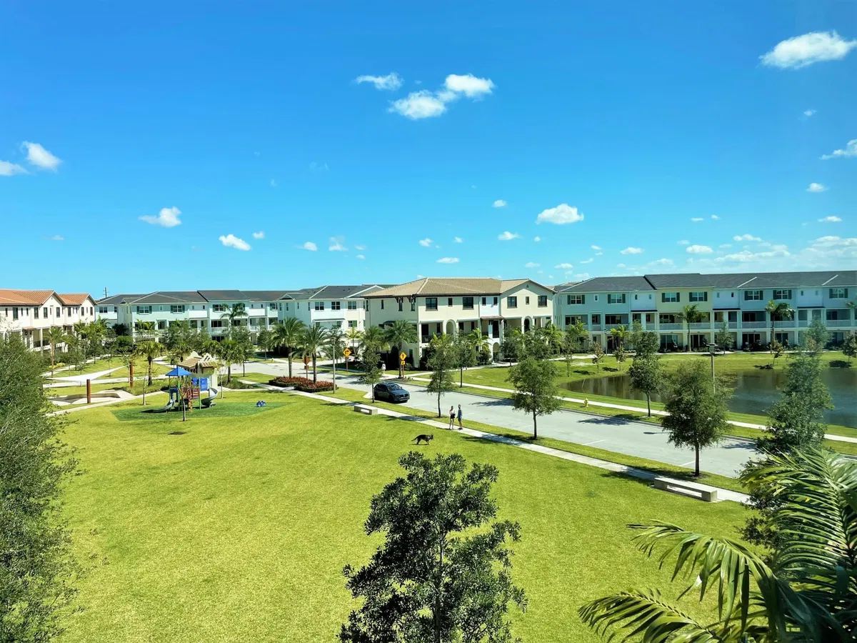 Alton Homes Palm Beach Gardens Residence photo 34