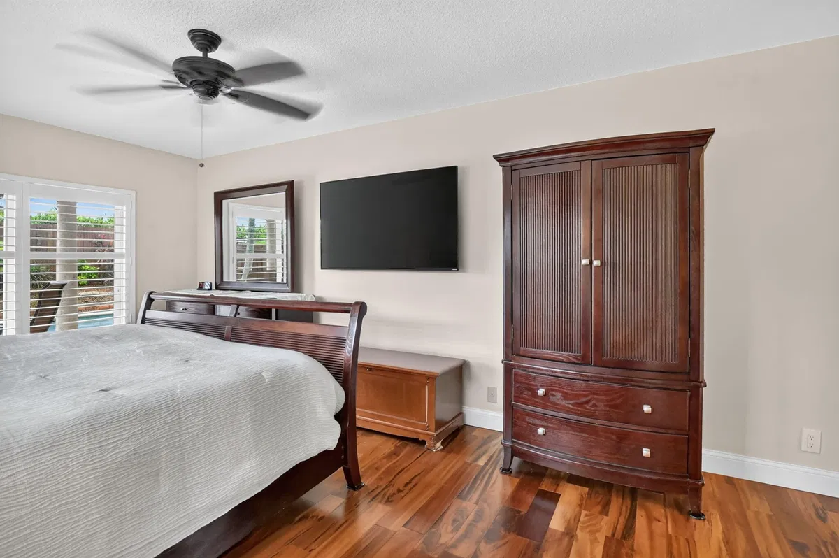 Residence photo 31